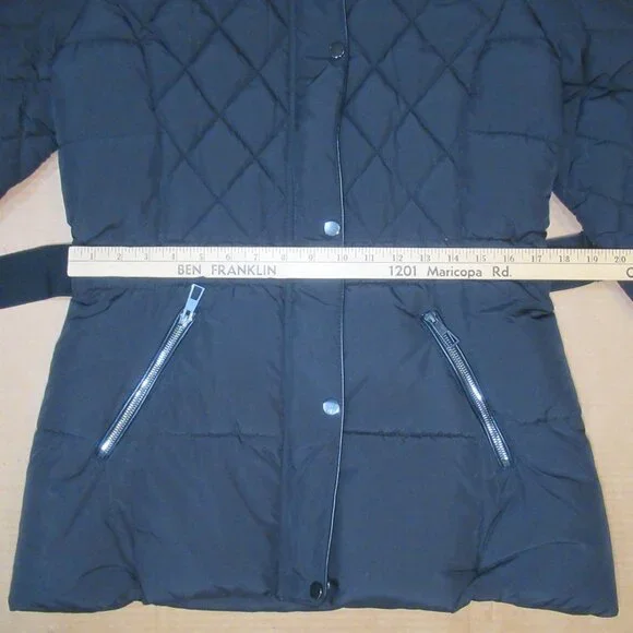 Royalty For Me Quilted Puffer Coat | Size Small - Picture 5 of 11